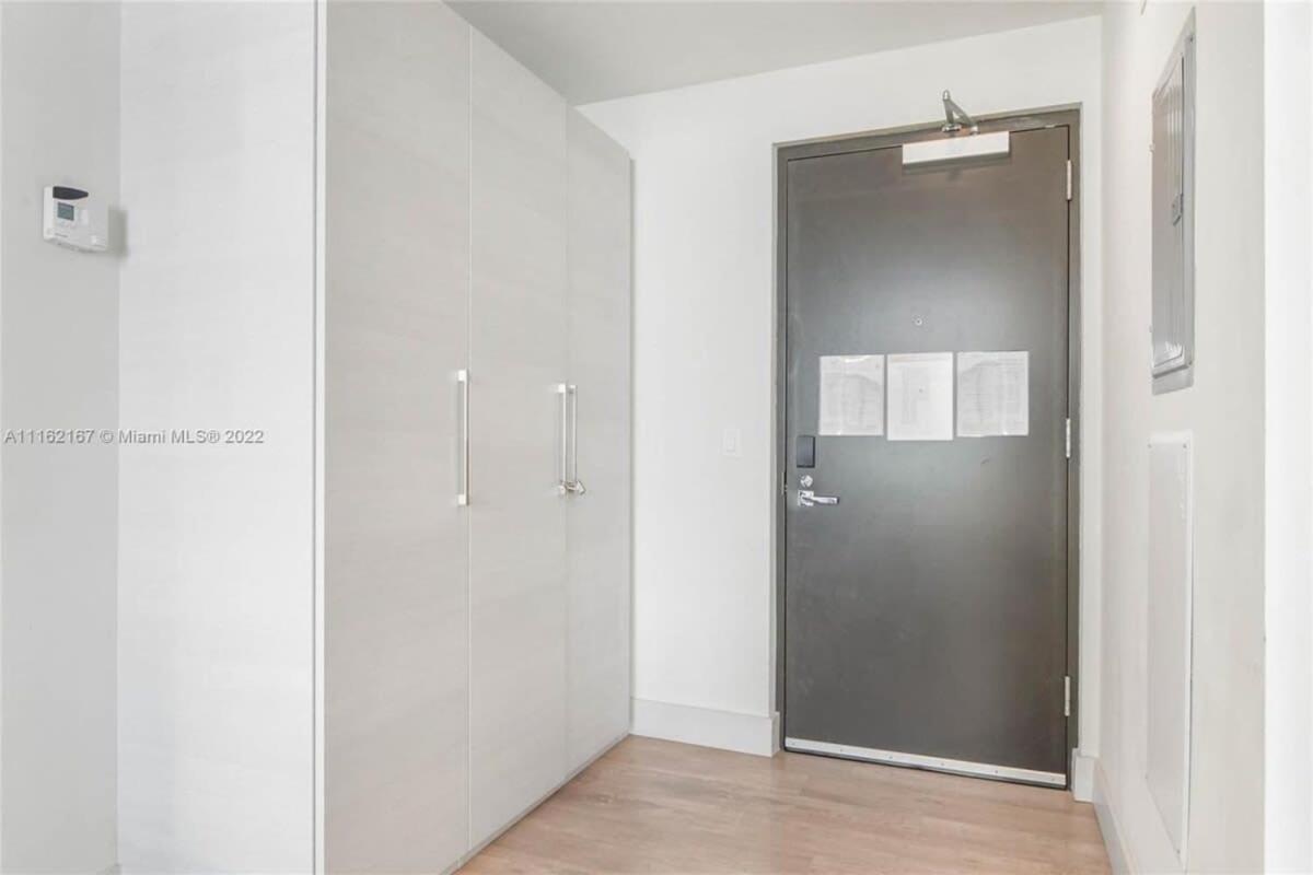 Rooftop Pool - Hot Tub - Gym - Near * Hollywood